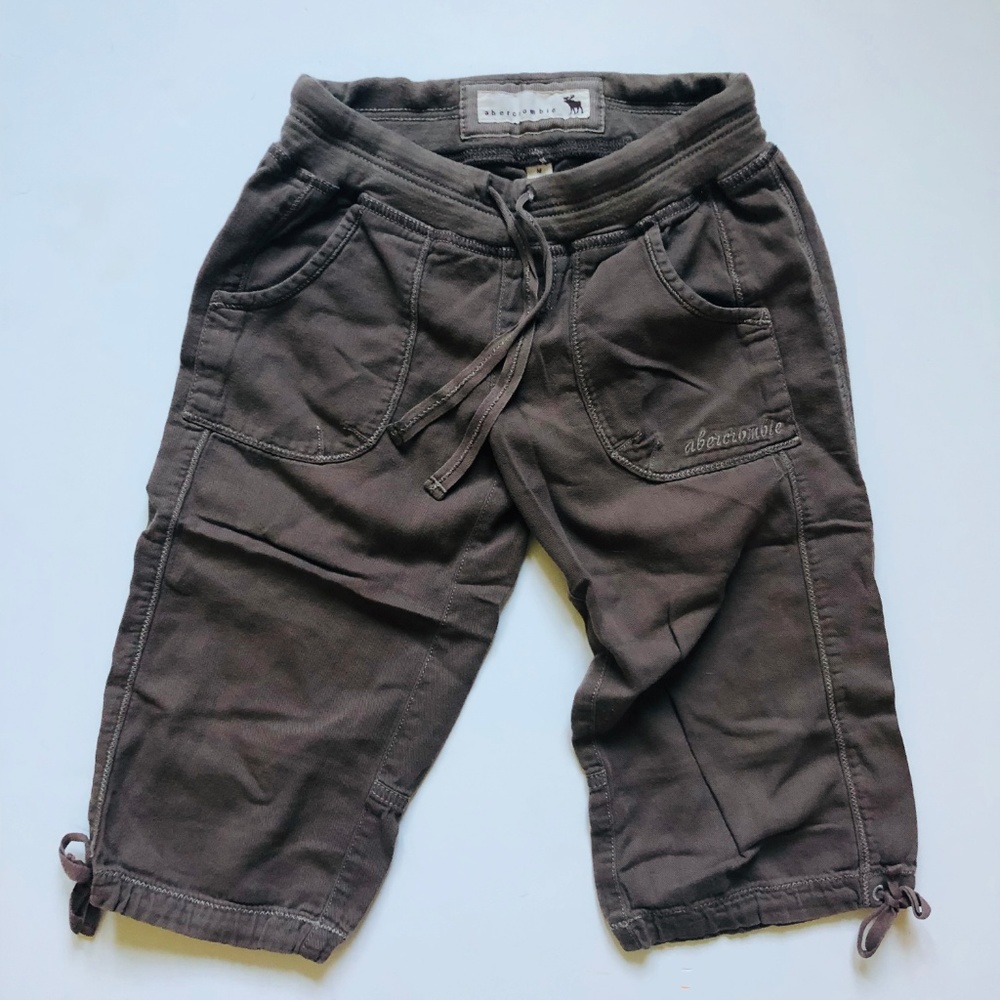Abercrombie Brown Capri Sweats